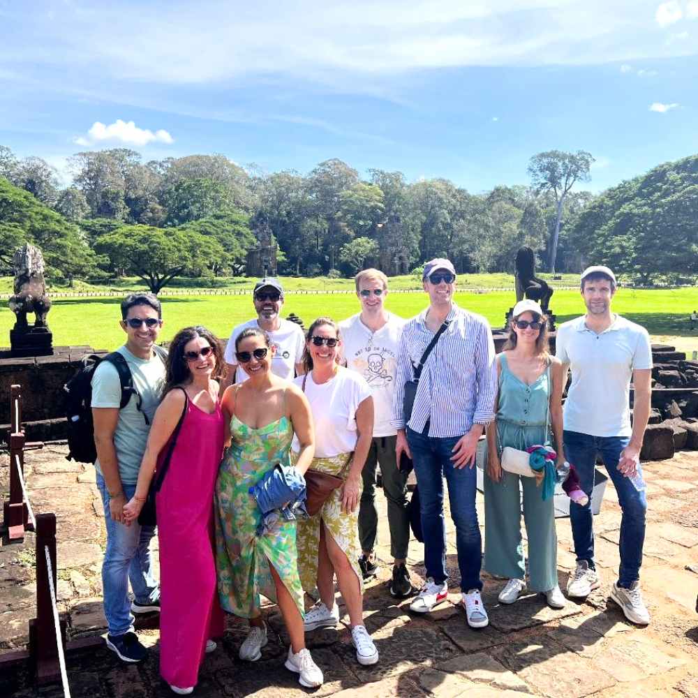 Angkor Wat Highlights and Sunrise Guided Tour